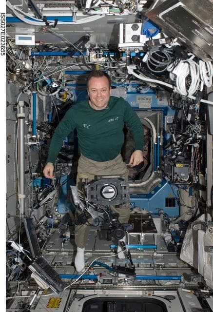 NASA image: Garan conducts ISSAC installation in the US Lab