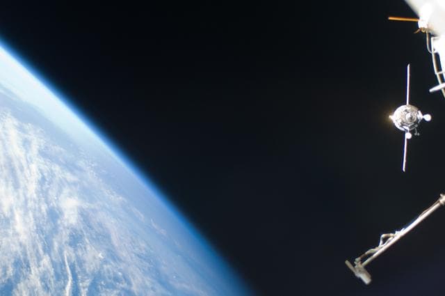 NASA image: Progress M-11M/43P Approach