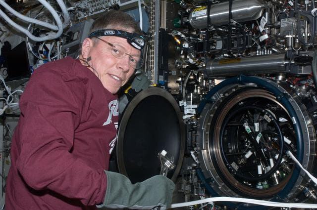 NASA image: FE Fossum services the MDCA CIA
