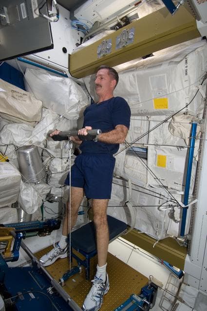 NASA image: Burbank uses ARED in the Node 3