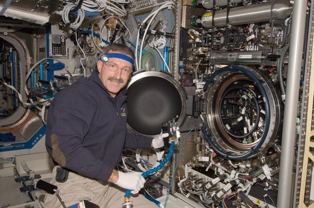 NASA image: CIR Hardware Restow