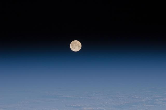 NASA image: iss030e028959