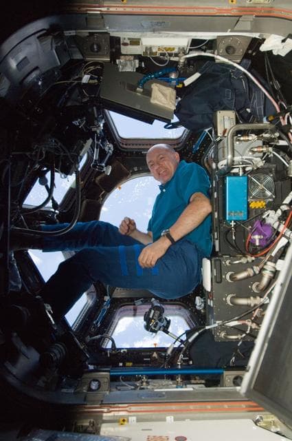 NASA image: Kuipers waves in the Cupola Module