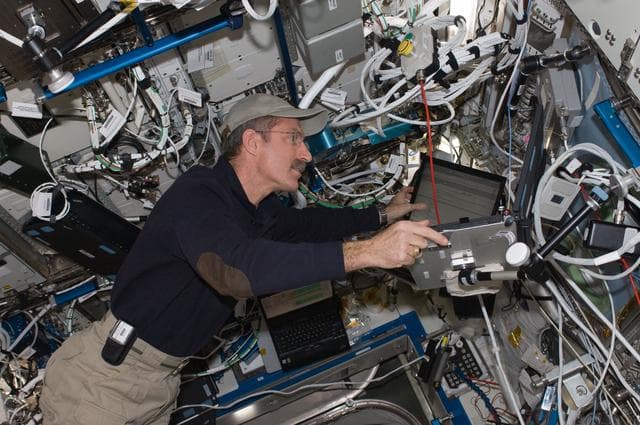 NASA image: Burbank during checkout and activities session of Robonaut 2