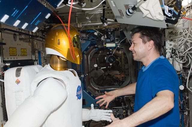 NASA image: Kononenko and Robonaut 2 in the U.S. Laboratory