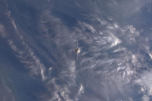 NASA image: Unpiloted Progress approaching the ISS