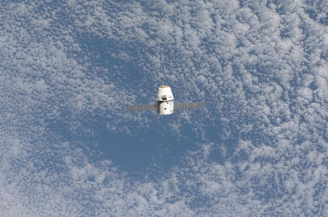 NASA image: Dragon Spacecraft Approaches ISS