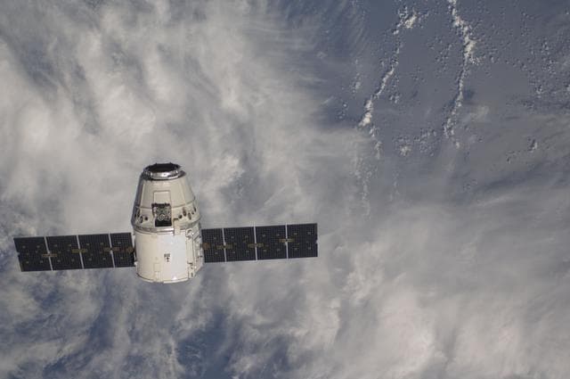 NASA image: Dragon Spacecraft Approaches ISS