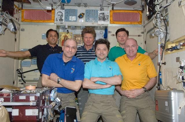 NASA image: iss031e120387
