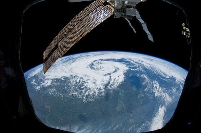 NASA image: iss031e146364