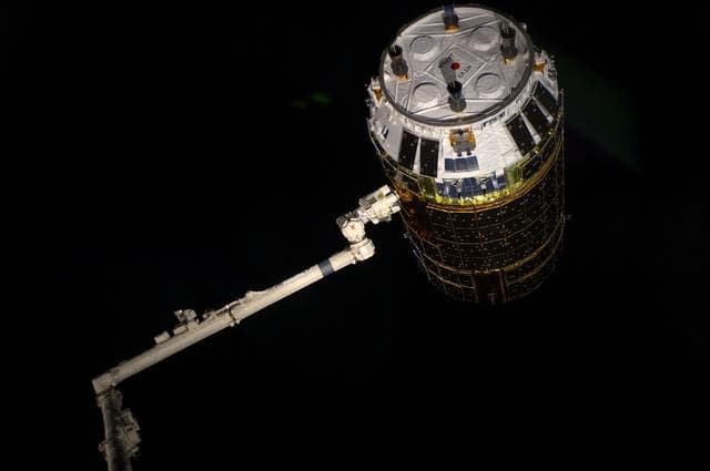 NASA image: HTV3 Approach and Grapple