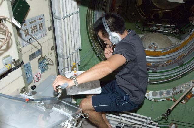 NASA image: Hoshide in FGB