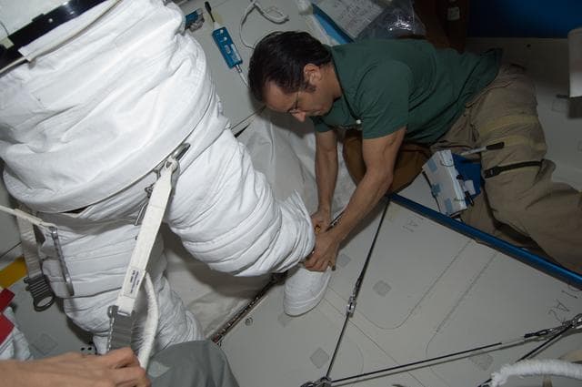 NASA image: Acaba in airlock