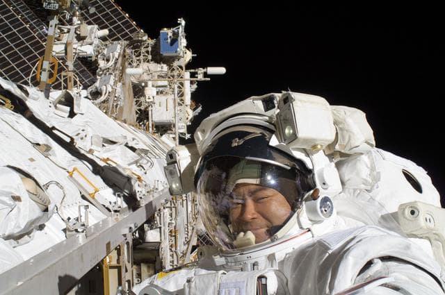 NASA image: iss032e025152