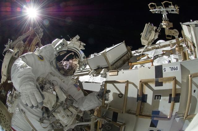 NASA image: iss032e025272