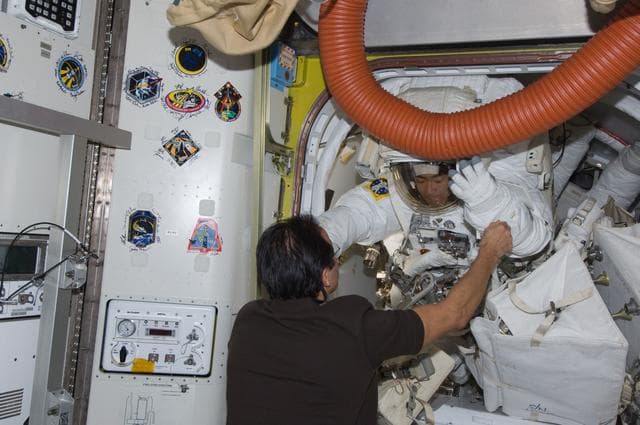 NASA image: iss032e025355