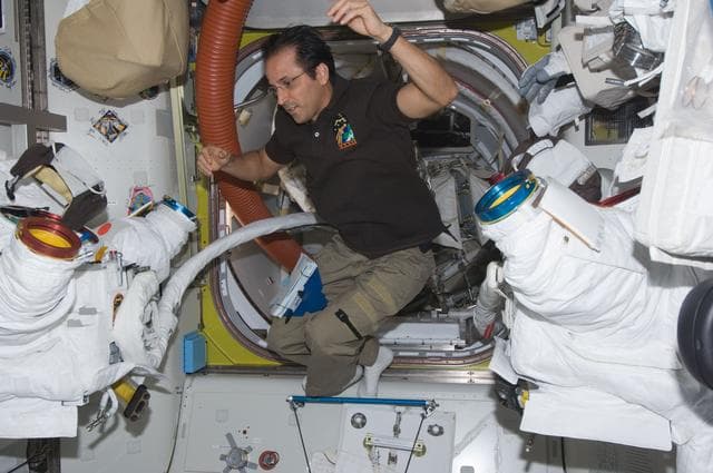 NASA image: iss032e025362