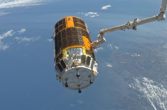 NASA image: iss032e026879