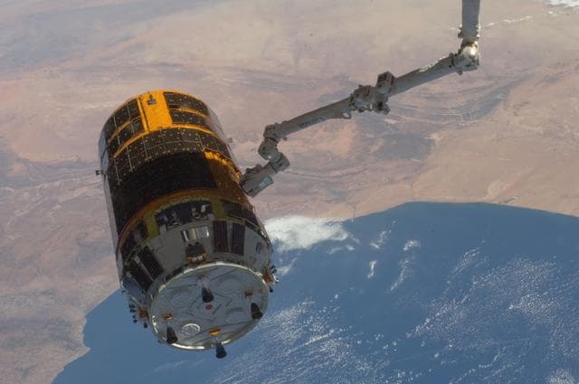 NASA image: iss032e026884