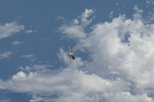 NASA image: Soyuz TMA-04M undocking