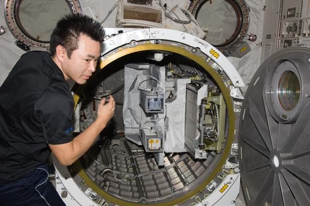 NASA image: Hoshide in JEM