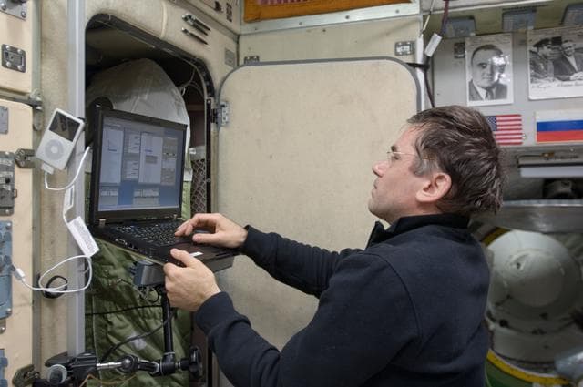 NASA image: Soyuz OBT