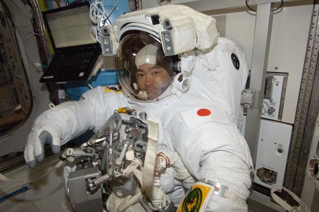 NASA image: EVA-20 prep