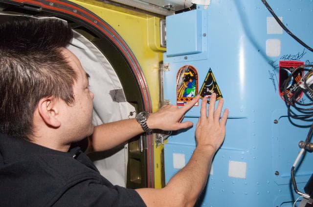 NASA image: Hoshide in Airlock