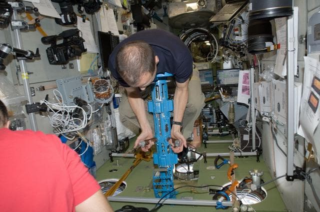 NASA image: Marshburn uses the BMMD in the SM