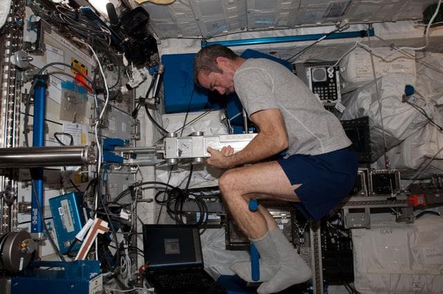 NASA image: Hadfield using the SLAMMD in the Columbus Module