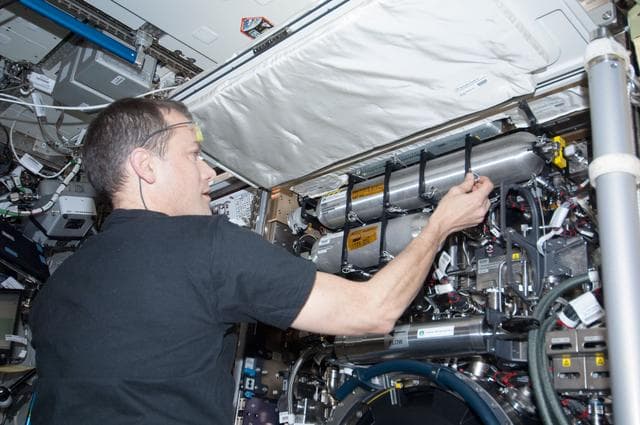 NASA image: Marshburn services the CIR in the U.S. Laboratory