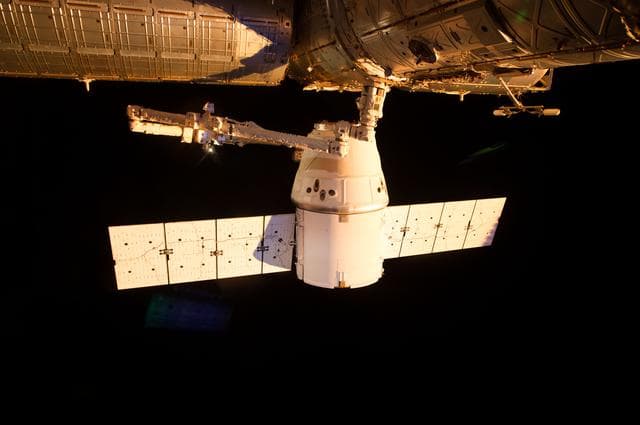 NASA image: iss034e060222