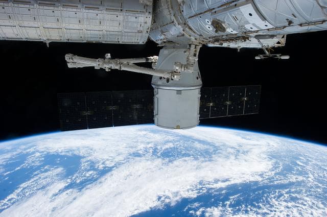 NASA image: iss034e060518