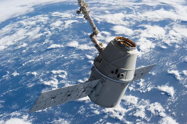 NASA image: iss034e062488