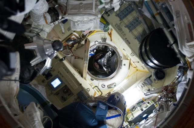 NASA image: iss034e068154