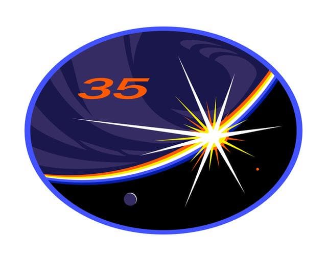 NASA image: iss035-s-001
