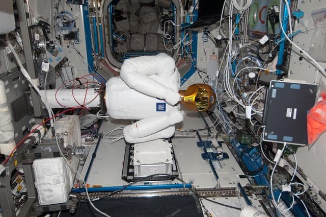 NASA image: Robonaut 2 in the US Lab
