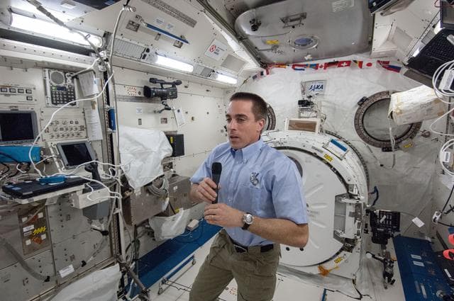 NASA image: PAO Event with FE Cassidy in the JPM