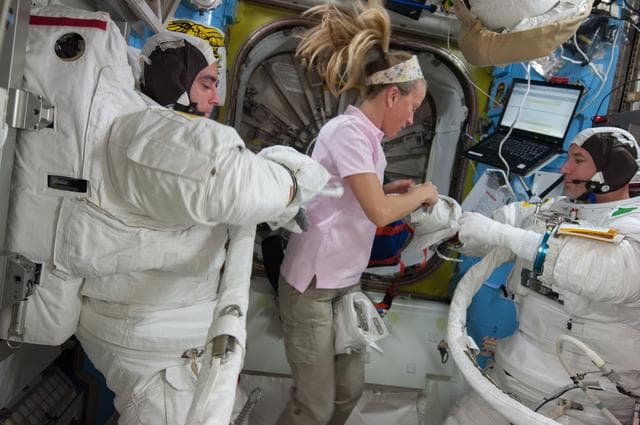 NASA image: USOS Extravehicular Activity (EVA) #22 Preparations