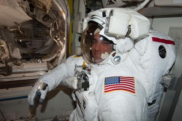 NASA image: Photos taken inside ISS during EVA day