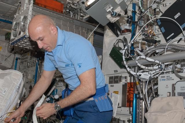 NASA image: Biolab Microscope Installation