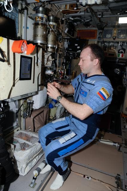 NASA image: CONJUGATION. Photographing during deactivation