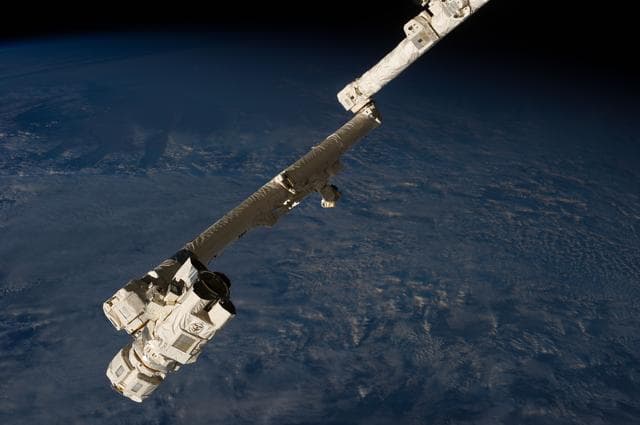 NASA image: SSRMS