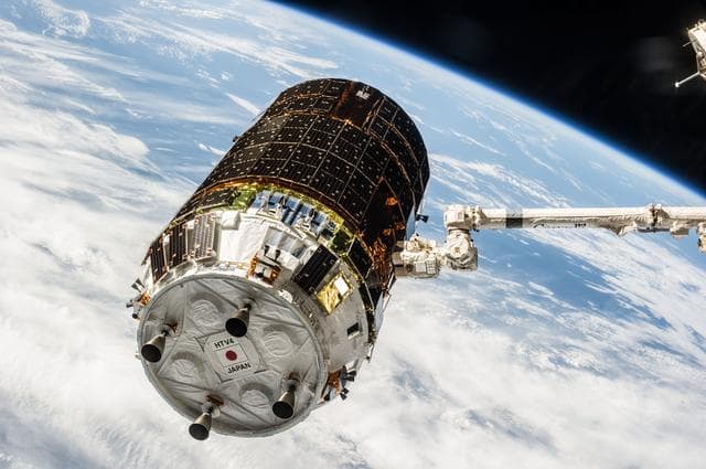 NASA image: H-II Transfer Vehicle (HTV)-4