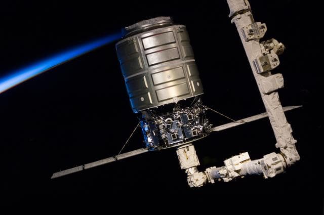 Cygnus Capture by Canadarm2