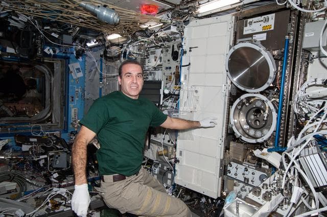 NASA image: Mastracchio during MSL SQF Sample Cartridge Exchange