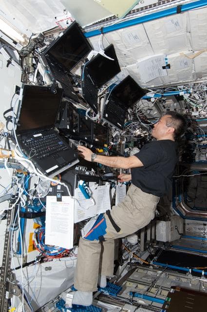 NASA image: Wakata at the SSRMS, RWS in the U.S. Laboratory
