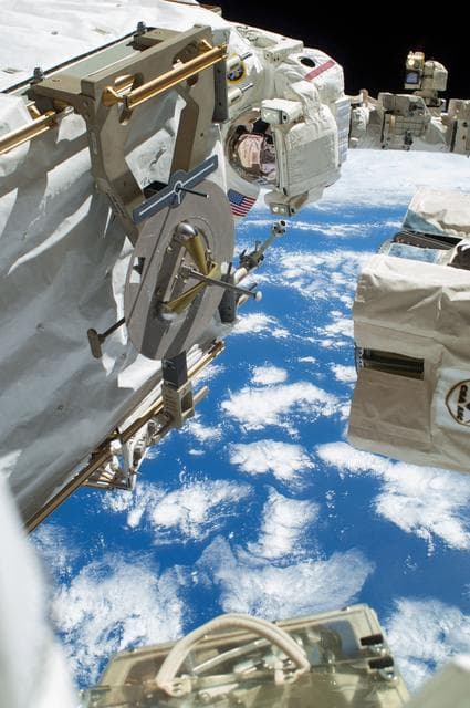 NASA image: EVA 24