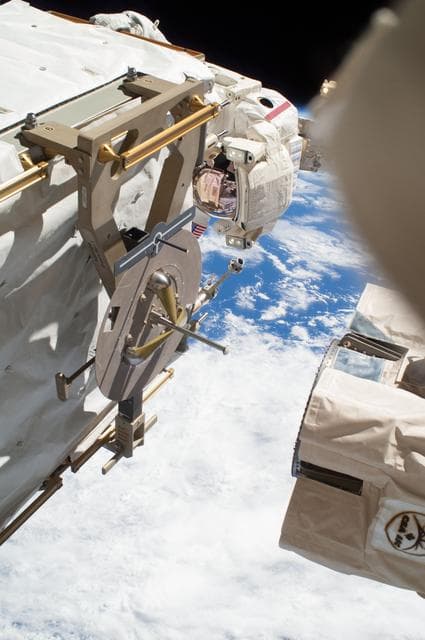 NASA image: EVA 24