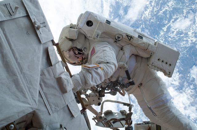 NASA image: EVA 25